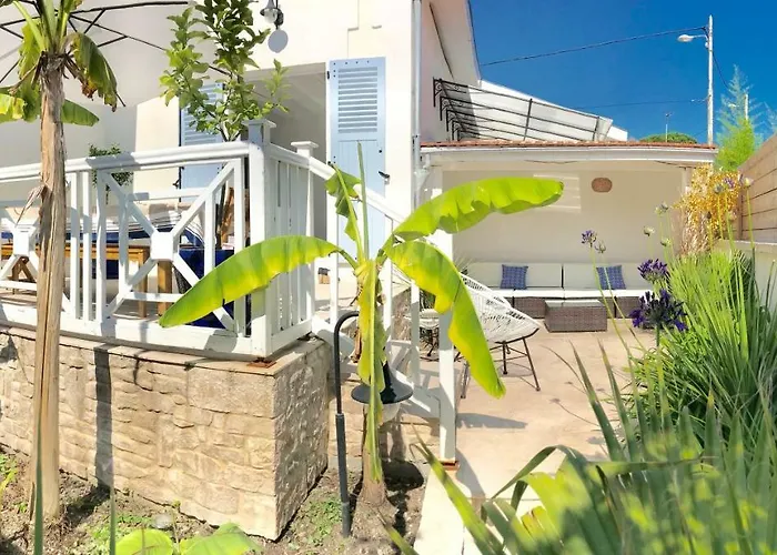 Le Trois Mats بيت للعطل *