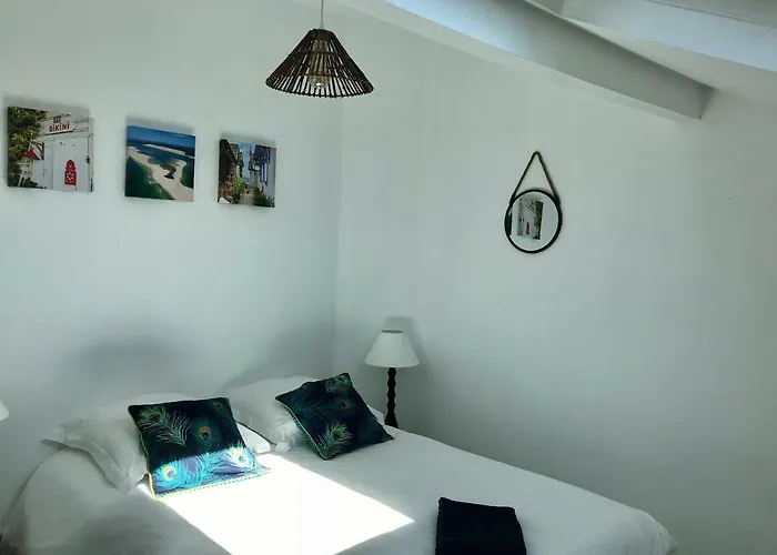 Le Trois Mats * آركاشو